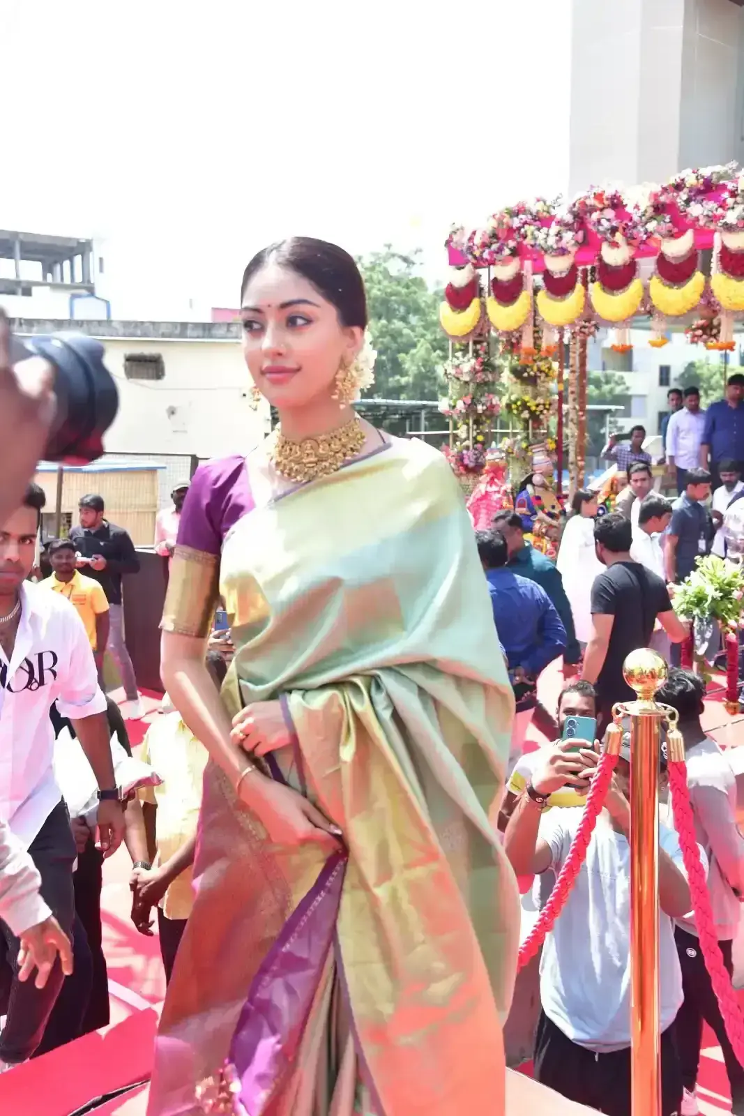 Anu Emmanuel Launches Chandana Brothers Shopping Mall